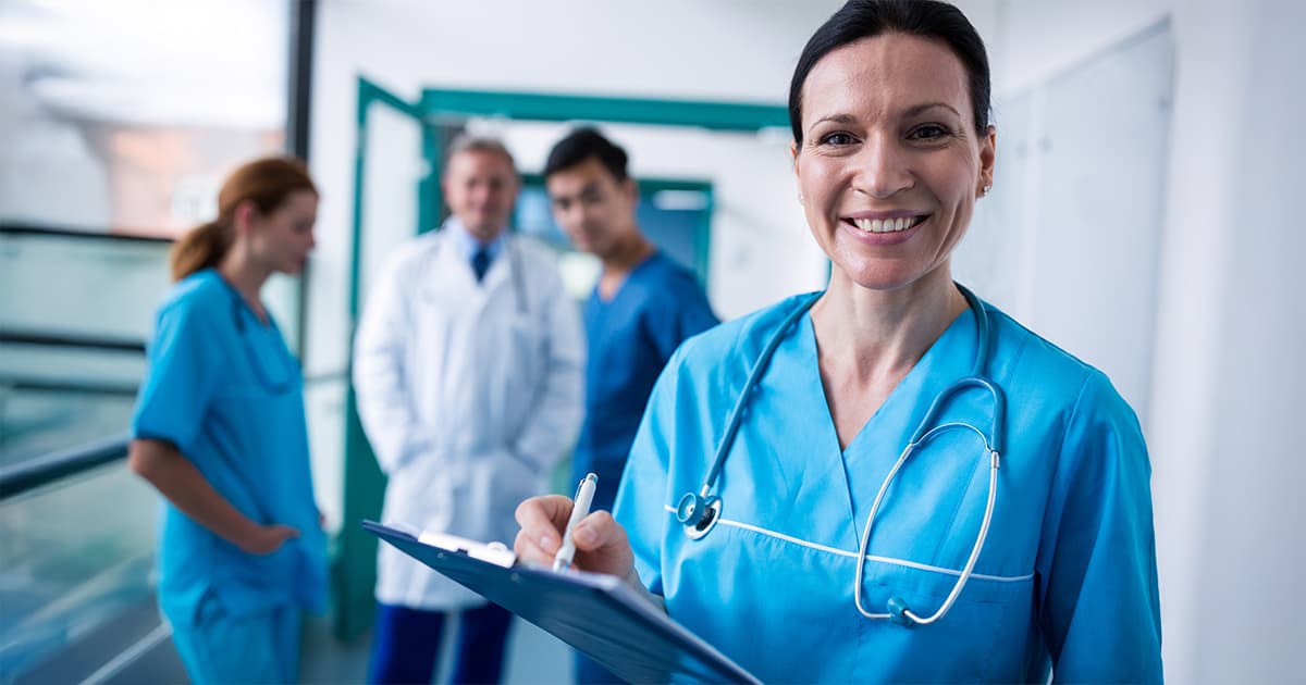 Certificados digitales para capacitación en salud: emisión, trazabilidad y verificación